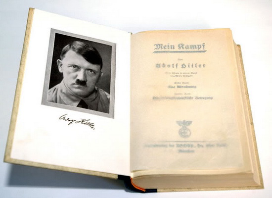 "Mein Kampf", Адольф Гитлер